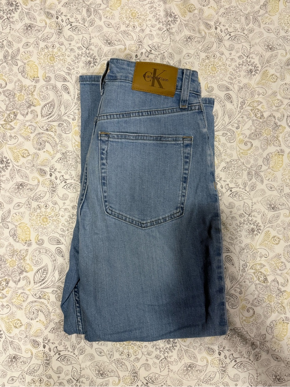 Calvin Klein Light Blue Women’s Straight Leg Jeans